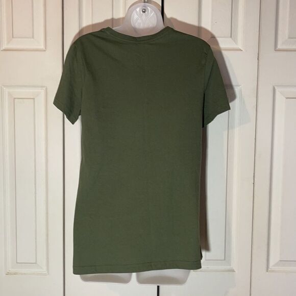 Time and Tru "Being a Dog Mom is Ruff" Tee M - Picture 7 of 10